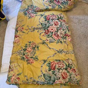NEW Ralph Lauren EVELYN Yellow wit Blue Ribbons Floral KING COMFORTER